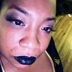 Meet your Posher, Carmen